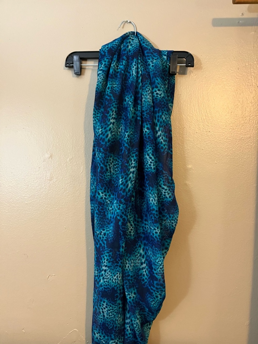 Blue Teal Leopard Print Shaw